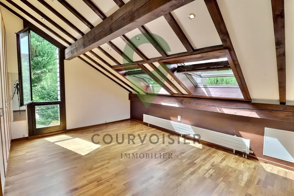 Magnifique triplex en pignon rénové avec jardin et piscine – foto 9 di 26