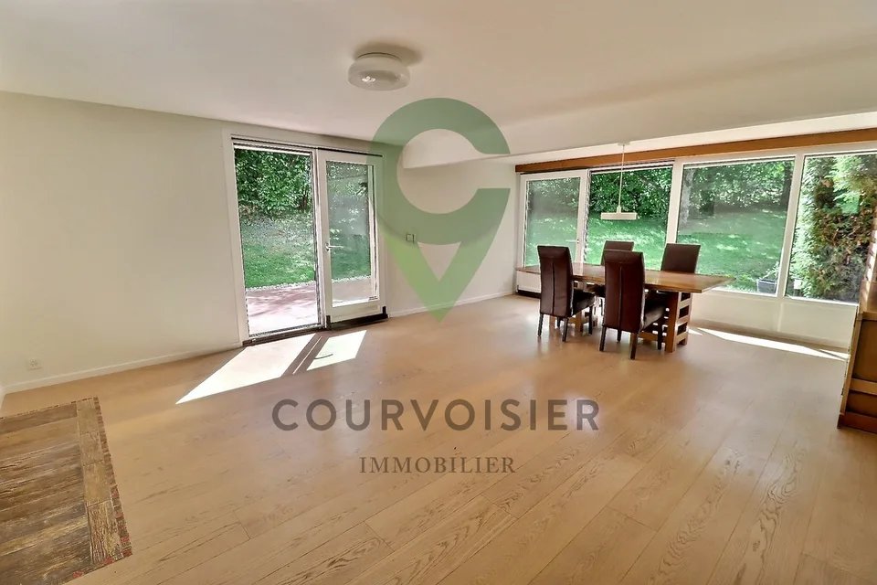 Magnifique triplex en pignon rénové avec jardin et piscine – foto 5 di 26