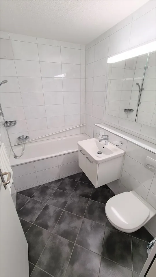 3.0 Zimmerwohnung mit Balkon – Foto 4 von 6