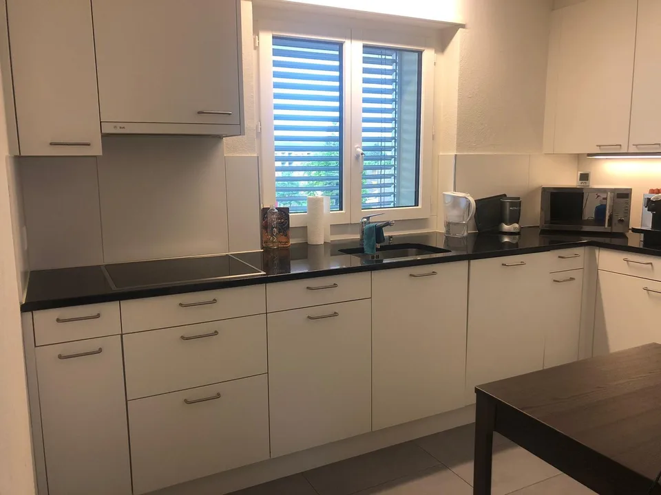 3.0 Zimmerwohnung mit Balkon – Foto 2 von 6