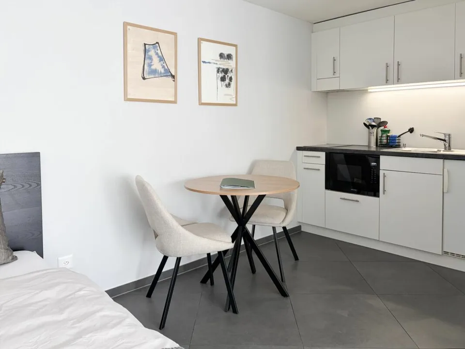 Stilvoll möbliertes Apartment inkl. Parkplatz – Foto 4 von 10