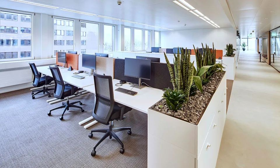 Deux bureaux, une équipe jusqu'à 7 postes de travail - Vous vous concentrez sur votre entreprise - nous nous occupons du reste! – photo 6 sur 13