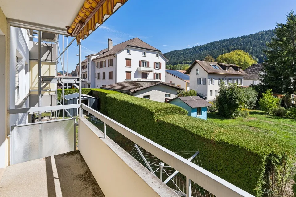 Da ristrutturare - appartamento 2.5 locali con balcone a Couvet – foto 7 di 8