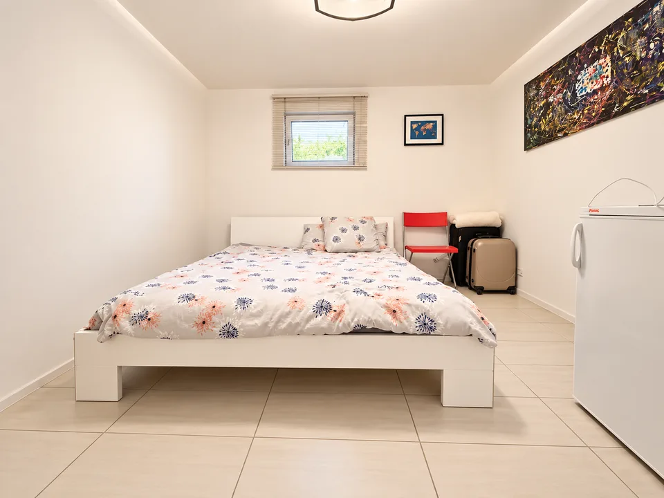 Votre nouvelle maison à Kloten, vie spacieuse et idylle de jardin – photo 14 sur 18