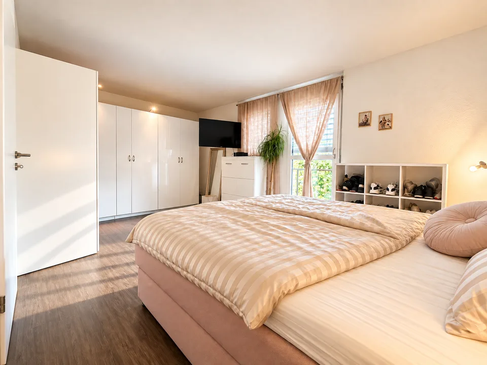 Votre nouvelle maison à Kloten, vie spacieuse et idylle de jardin – photo 8 sur 18