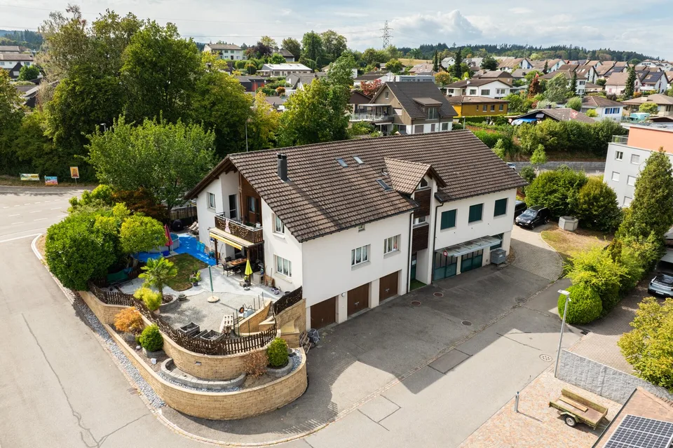 Vielseitige Wohn- und Gewerbeliegenschaft - mit Entwicklungspotenzial – Foto 2 von 13