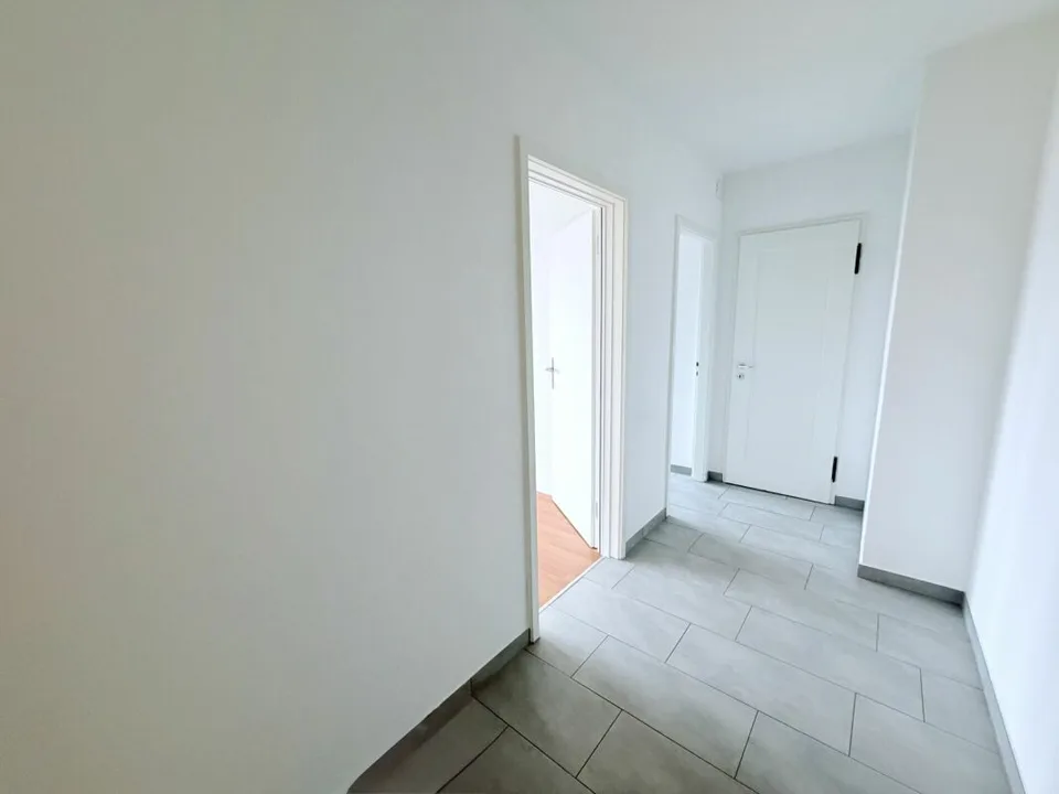 Wohnung mit 2.0 Zimmern und Südausrichtung - Hell und funktional – Foto 4 von 5