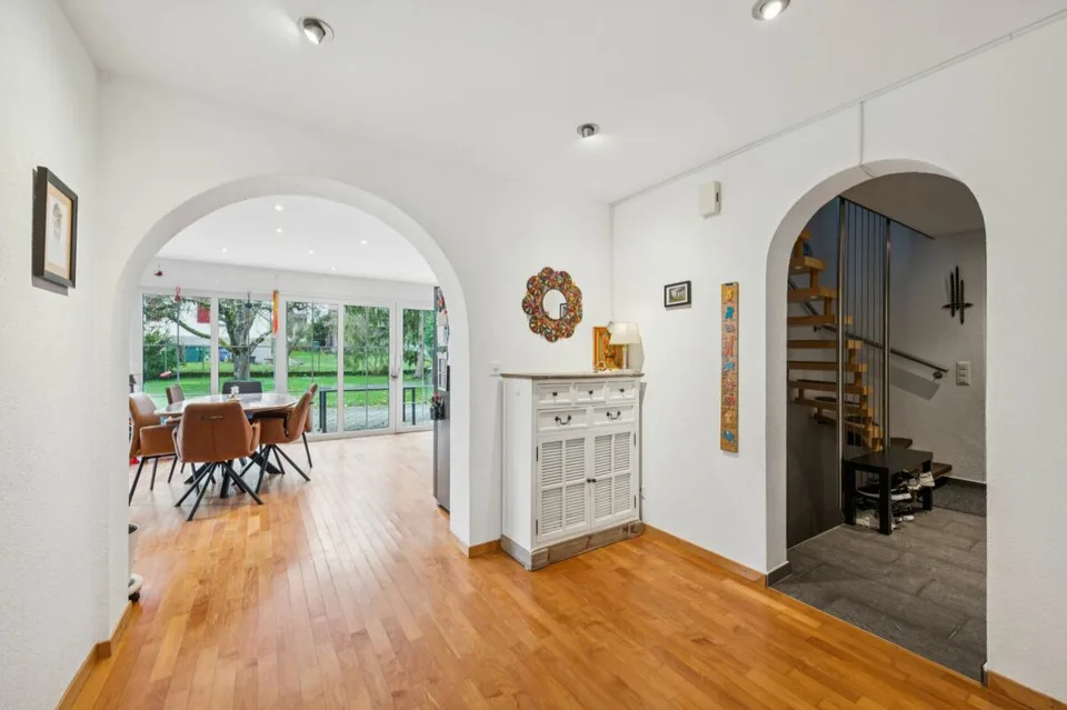 Casa familiare affascinante con molto spazio per vivere – foto 6 di 15