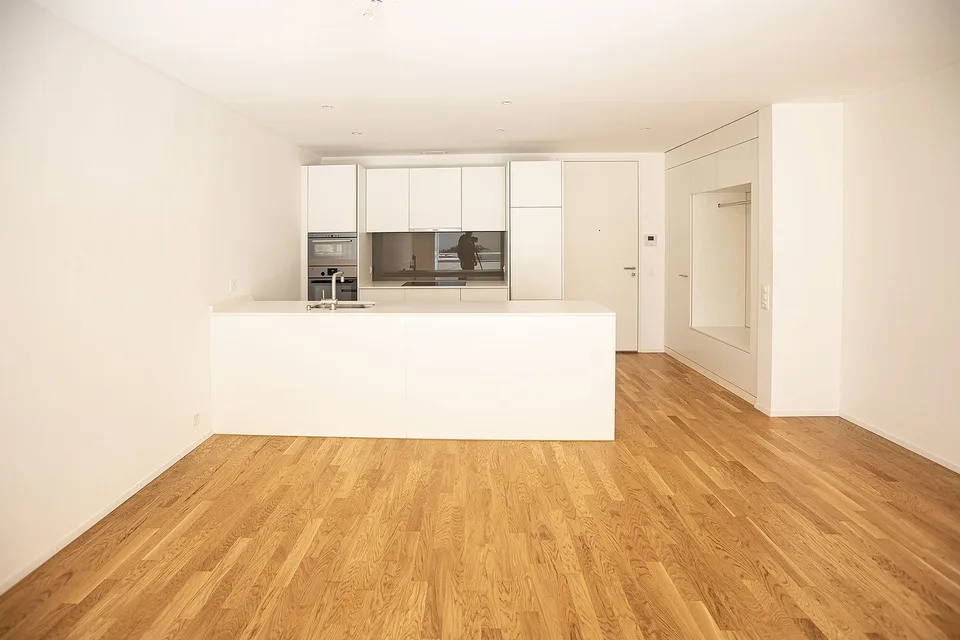 Bright 3.5-room apartment with balcony – photo 5 of 13