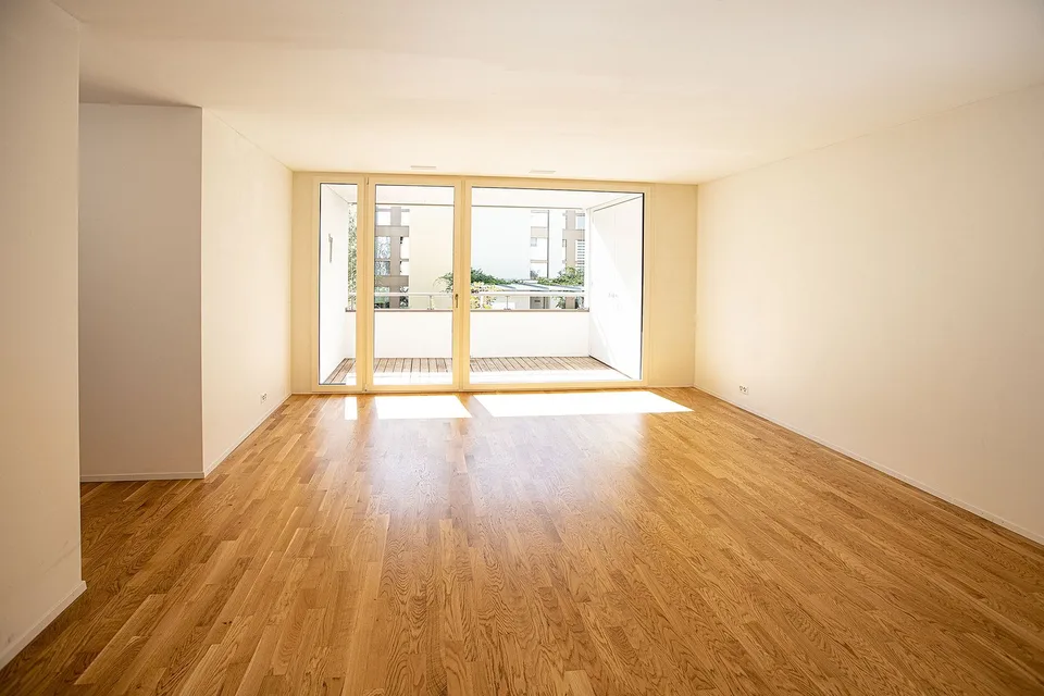 Bright 3.5-room apartment with balcony – photo 4 of 13