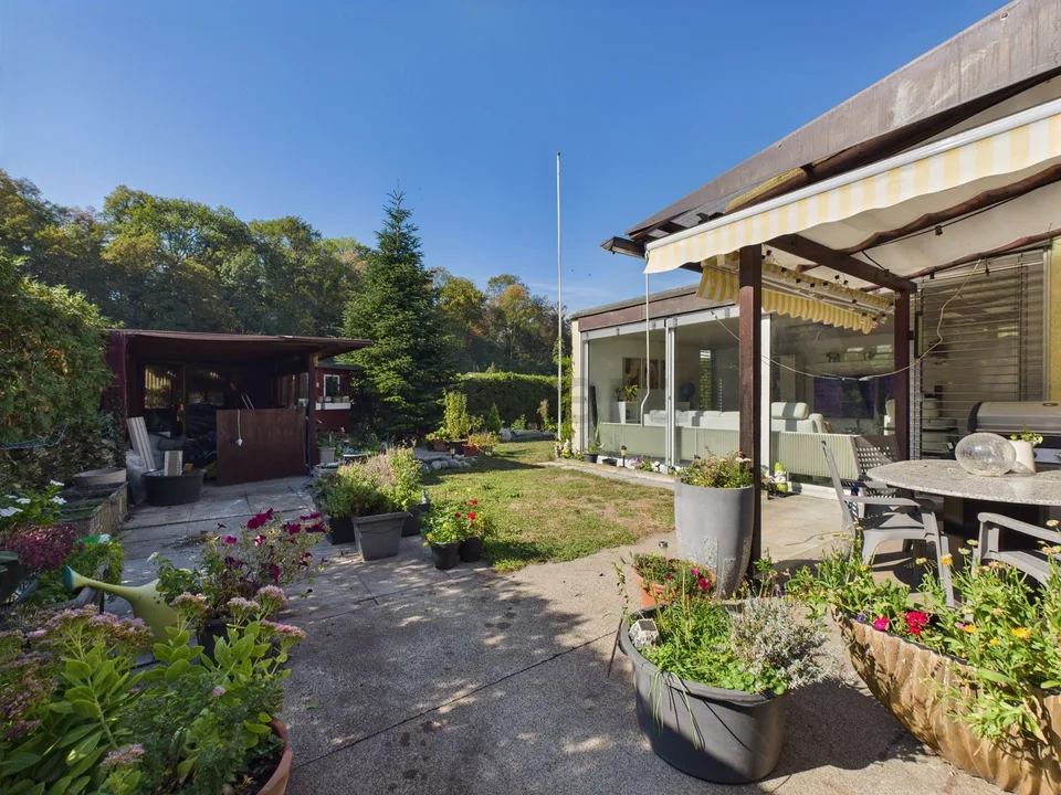 Grosszügiger Garten, Ruhige & Familienfreundliche Umgebung, Balkon, Keller & Garagenparkplatz! – Foto 11 von 24