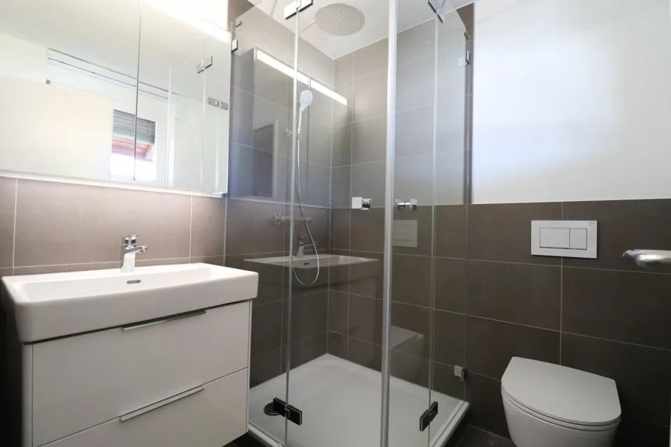 Im beliebten Freuler-Quartier - moderne Maisonette-Dachwohnung mit 2 Balkonen – Foto 6 von 12