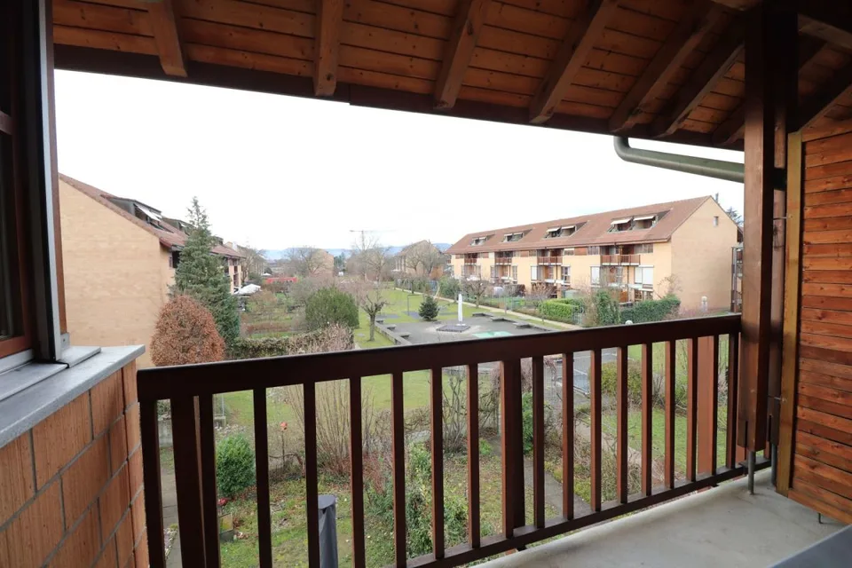 Im beliebten Freuler-Quartier - moderne Maisonette-Dachwohnung mit 2 Balkonen – Foto 4 von 12