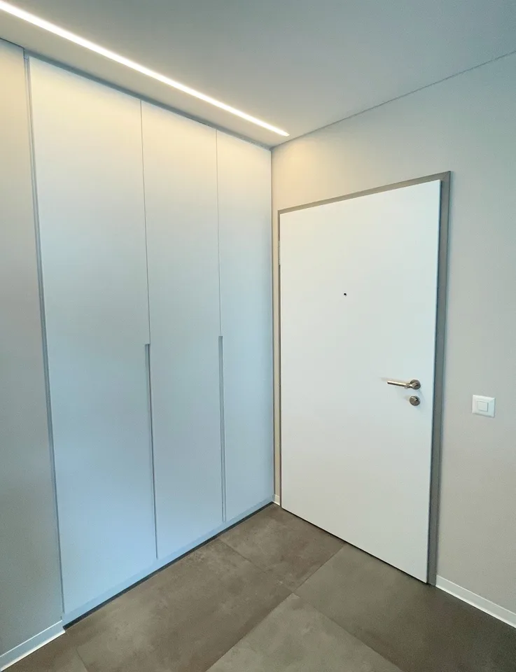 Appartement mit großer überdachter Terrasse in einer komfortablen und ruhigen Gegend – Foto 5 von 19
