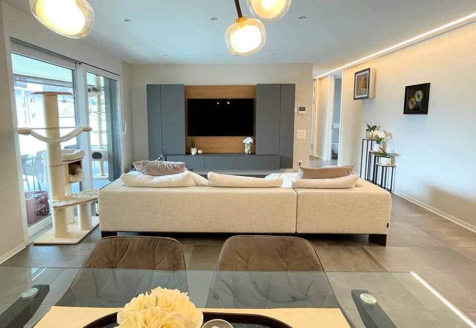 Appartement mit großer überdachter Terrasse in einer komfortablen und ruhigen Gegend – Foto 8 von 19
