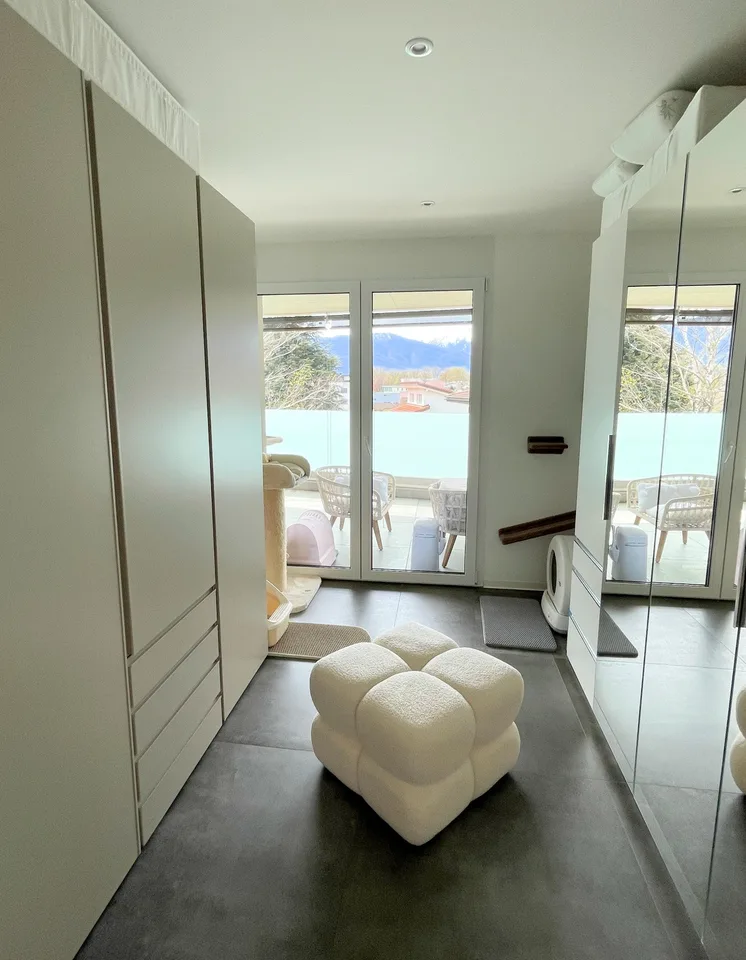 Appartement mit großer überdachter Terrasse in einer komfortablen und ruhigen Gegend – Foto 16 von 19