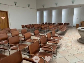 Versammlung- oder Hörsaal / Schulungs- oder Büroräumlichkeit an zentraler, ruhiger Lage in Biel – Foto 6 von 10