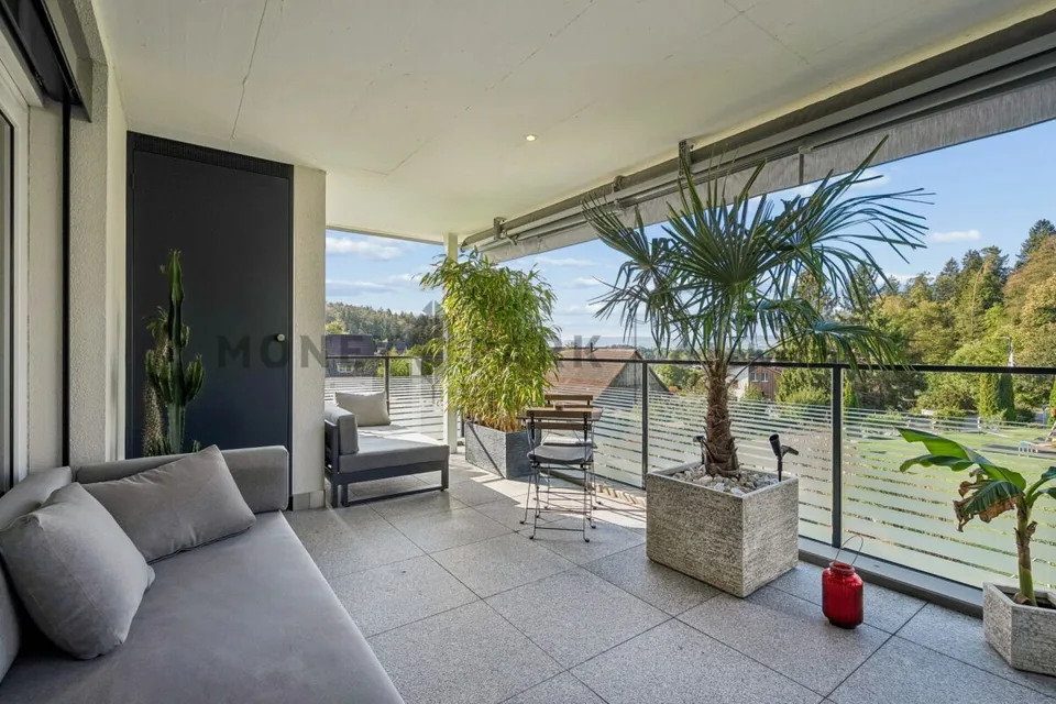 Hochwertige 3.5 Zimmer-Wohnung mit grossem Balkon – Foto 11 von 14