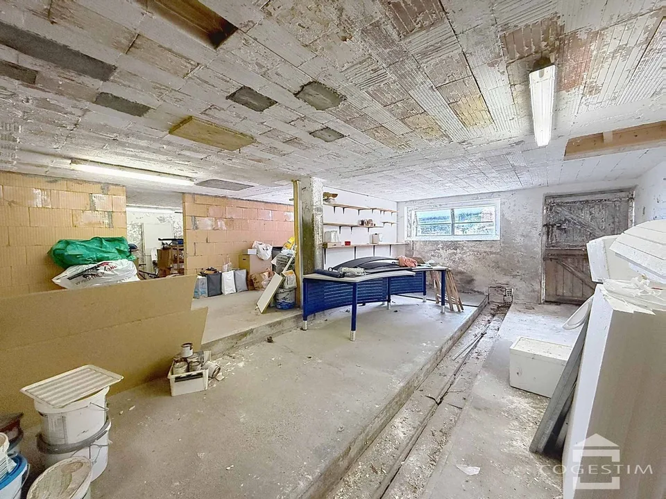 Charmante maison familiale avec grange et dépendance privée – photo 8 sur 13
