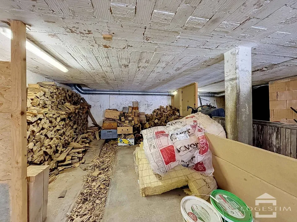 Charmante maison familiale avec grange et dépendance privée – photo 9 sur 13