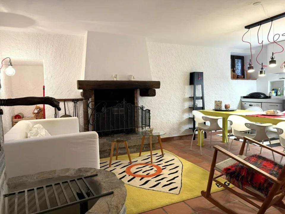 Apartment for rent in the village center – photo 4 of 6
