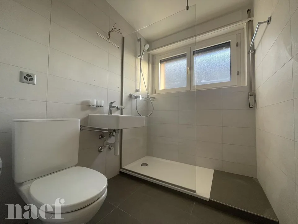 Wohnung mit 3.5 Zimmern in La Chaux-de-Fonds – Foto 2 von 5