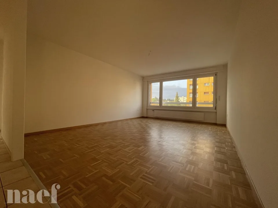 Wohnung mit 3.5 Zimmern in La Chaux-de-Fonds – Foto 3 von 5