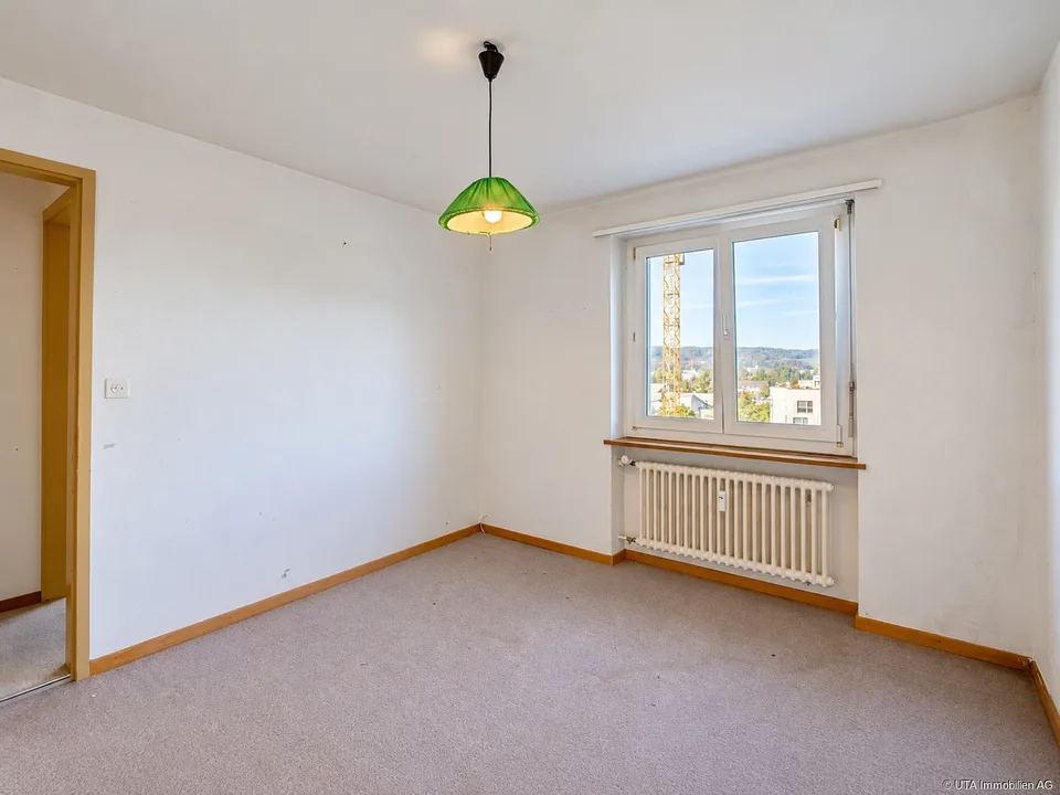 4-Zimmerwohnung mit interessantem Renovationspotential, auch als Anlag – Foto 5 von 9