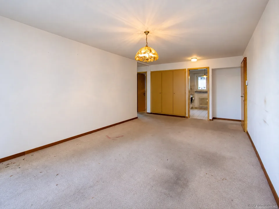 4-Zimmerwohnung mit interessantem Renovationspotential, auch als Anlag – Foto 4 von 9