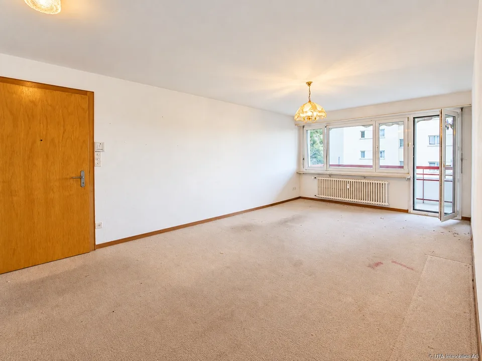 4-Zimmerwohnung mit interessantem Renovationspotential, auch als Anlag – Foto 3 von 9