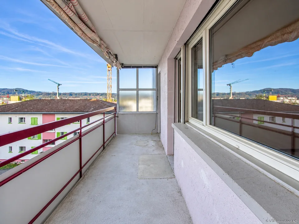 4-Zimmerwohnung mit interessantem Renovationspotential, auch als Anlag – Foto 8 von 9
