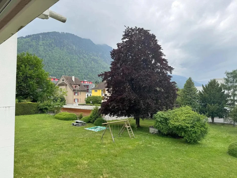 Appartamento luminoso 4.5 locali con balcone sud a Chur – foto 3 di 5