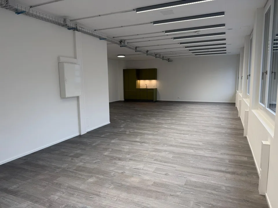 Moderne, voll ausgebaute Büro- / Gewerbefläche an Top-Lage – Foto 8 von 16