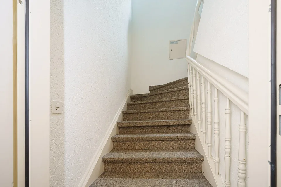 Au-dessus des toits du beau quartier de St. Johann – photo 3 sur 15