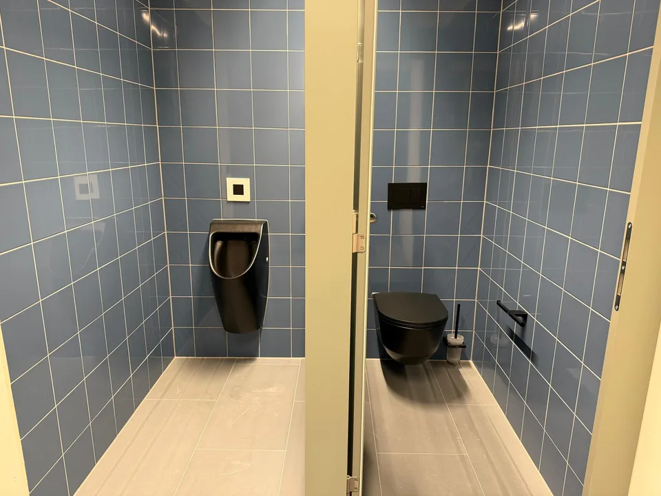 Moderne, voll ausgebaute Büro- / Gewerbefläche an Top-Lage – Foto 13 von 16