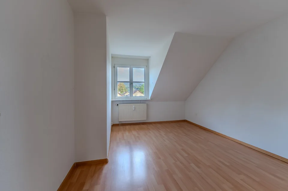 Charmant appartement maisonnette 4 pièces au 5e étage à Riehen – photo 2 sur 9