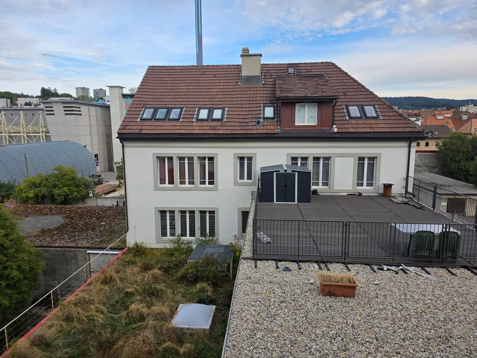 Incantevole appartamento di 3 locali ristrutturato con balcone – La Chaux-de-Fonds – foto 11 di 17