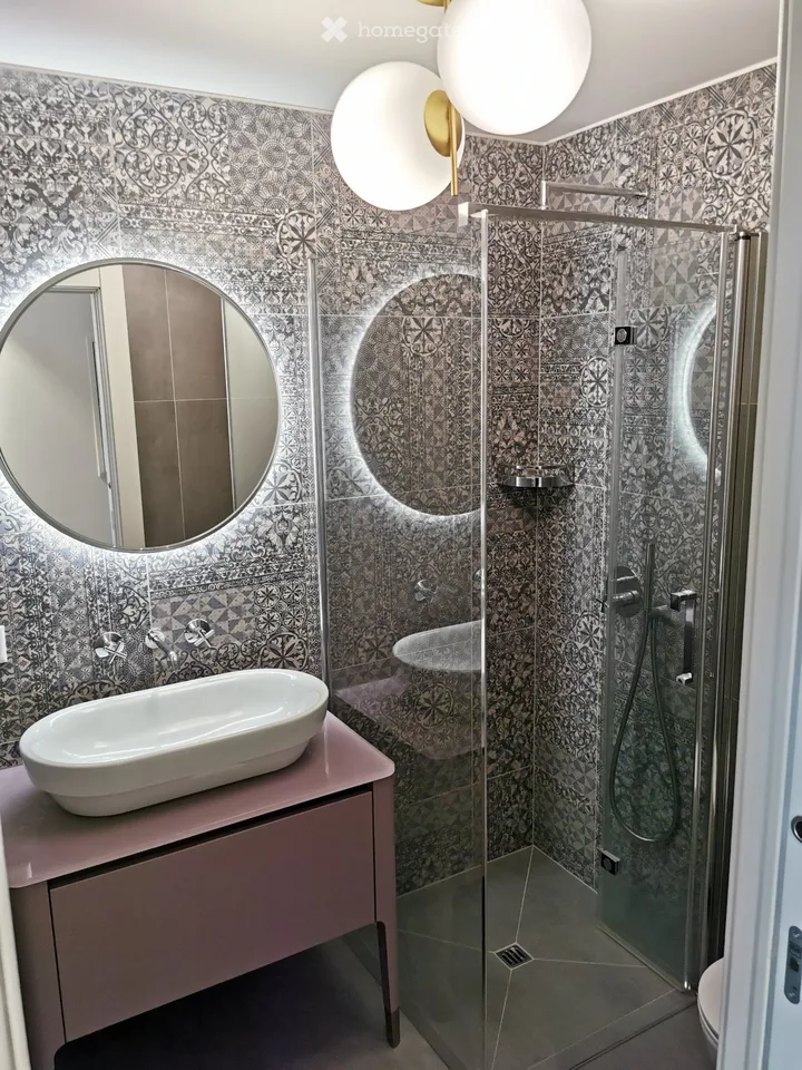 Modernes 3.5-Zimmer-Apartment in Vernate mit atemberaubendem Blick! – Foto 4 von 5