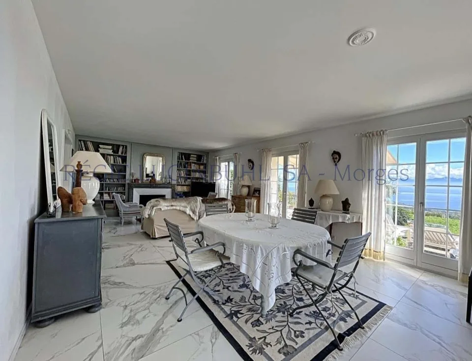 Einzigartige Villa mit Blick auf den Genfersee – Foto 8 von 11