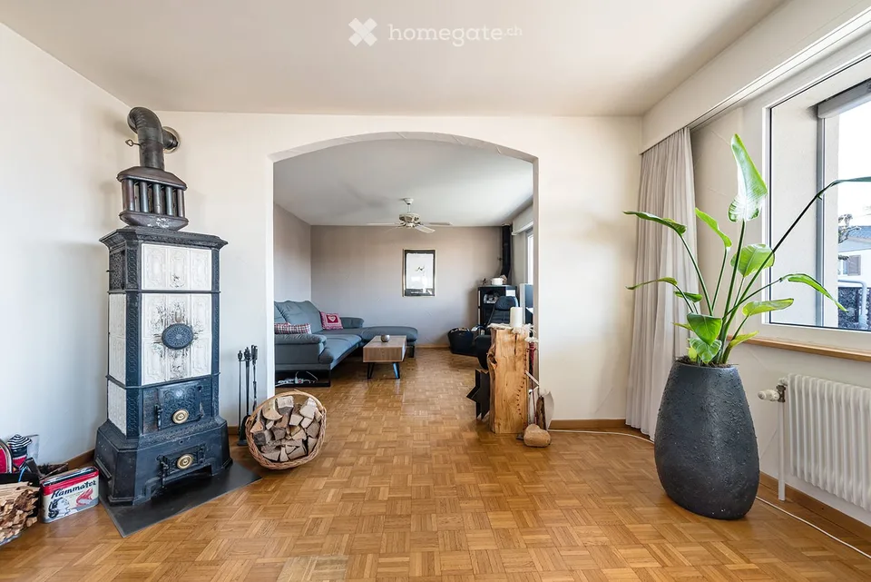 Habiter avec beaucoup d'espace et un jardin – maison unifamiliale de 7,5 pièces à Wil – photo 10 sur 22