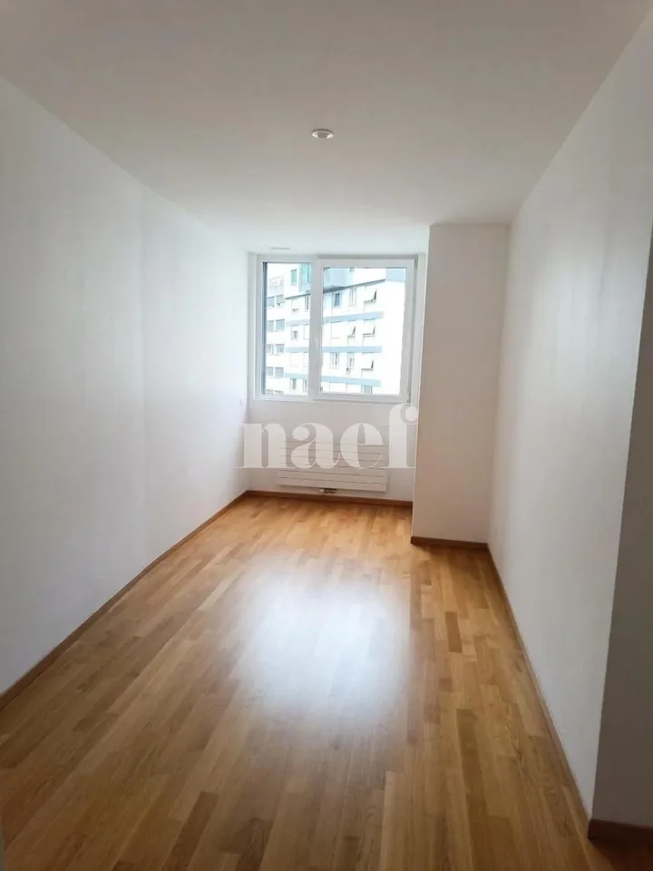 Wohnung mit 4,5 Zimmern im Herzen von Genf – Foto 4 von 7