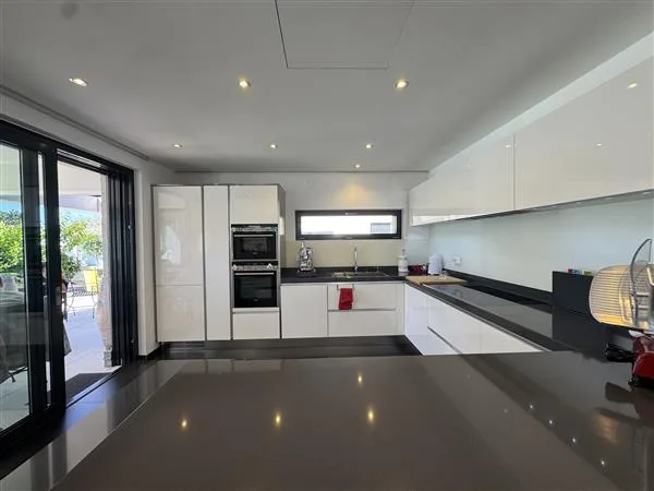 Comano: Villa mit 6 Räumen – Foto 6 von 13