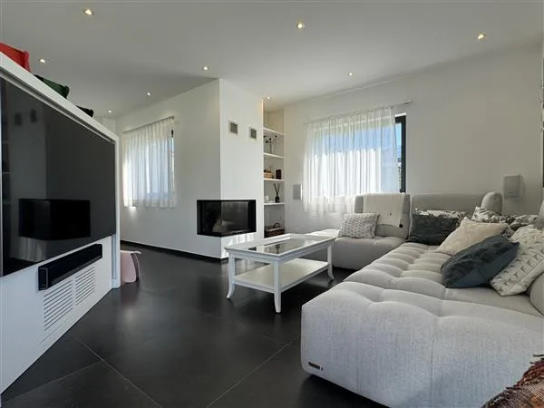 Comano: Villa mit 6 Räumen – Foto 7 von 13