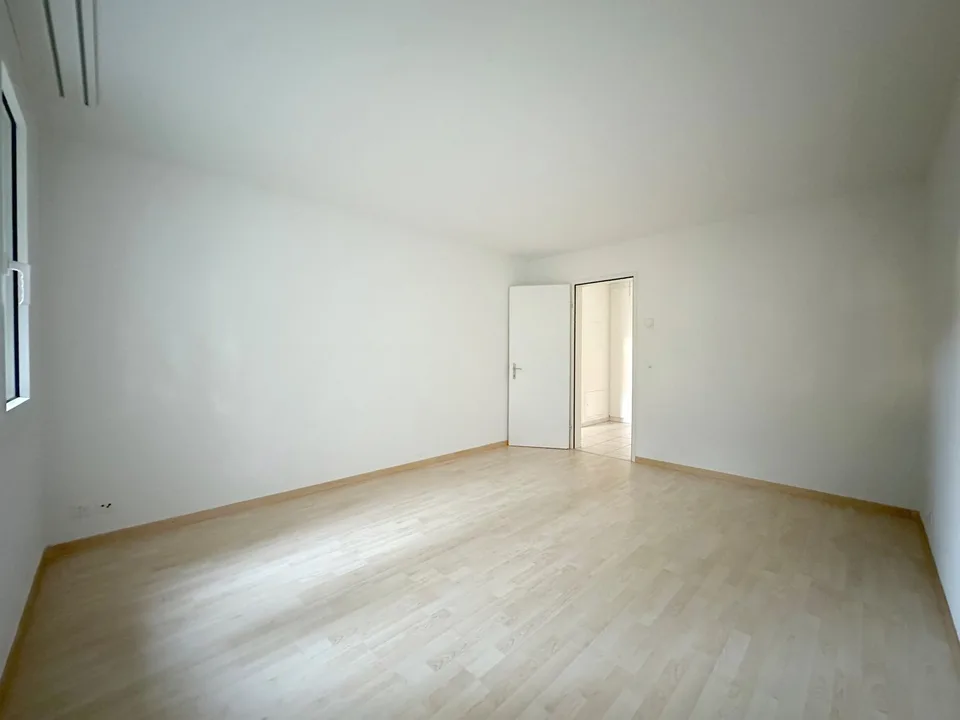 Appartamento ideale per single con posto a sedere in giardino! – foto 7 di 13