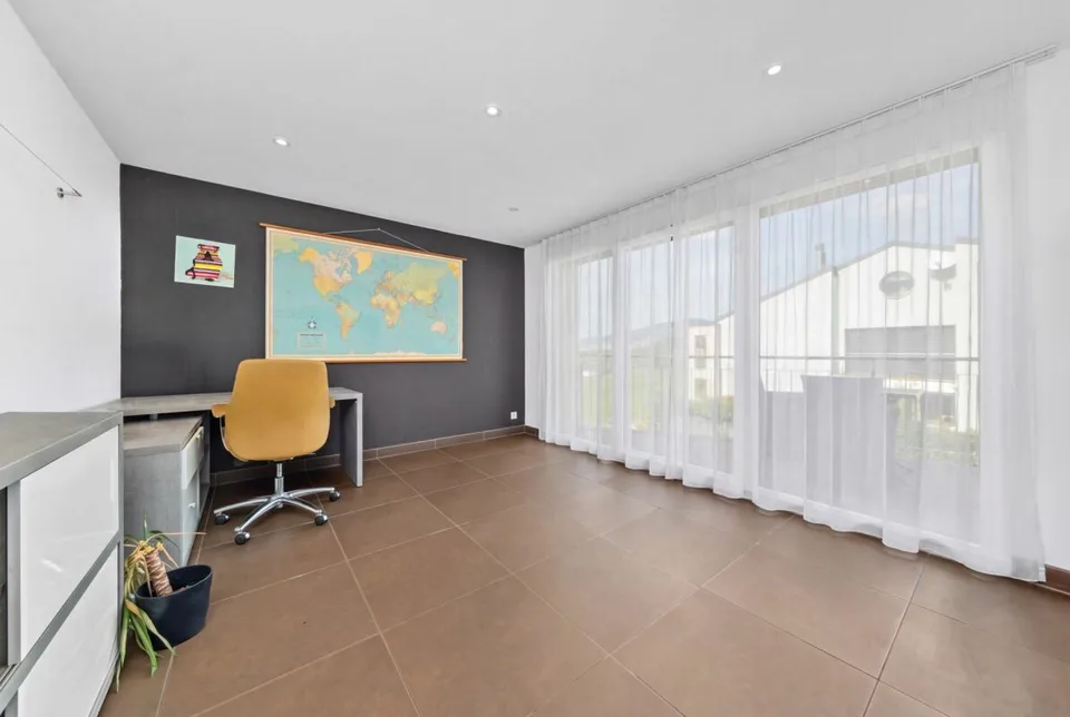 Villa indipendente di 7.5 stanze con vista eccezionale sul lago e sulle montagne – foto 11 di 14