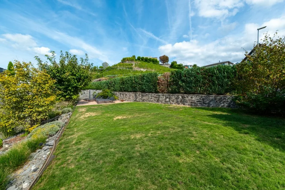 Villa indipendente di 7.5 stanze con vista eccezionale sul lago e sulle montagne – foto 14 di 14