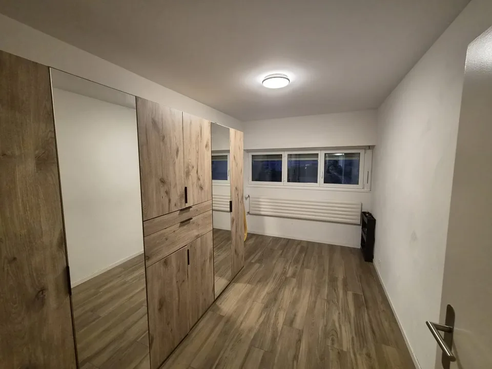 In affitto! Bell'appartamento di 4 locali in un ambiente familiare, all'ingresso di Sion! – foto 9 di 13