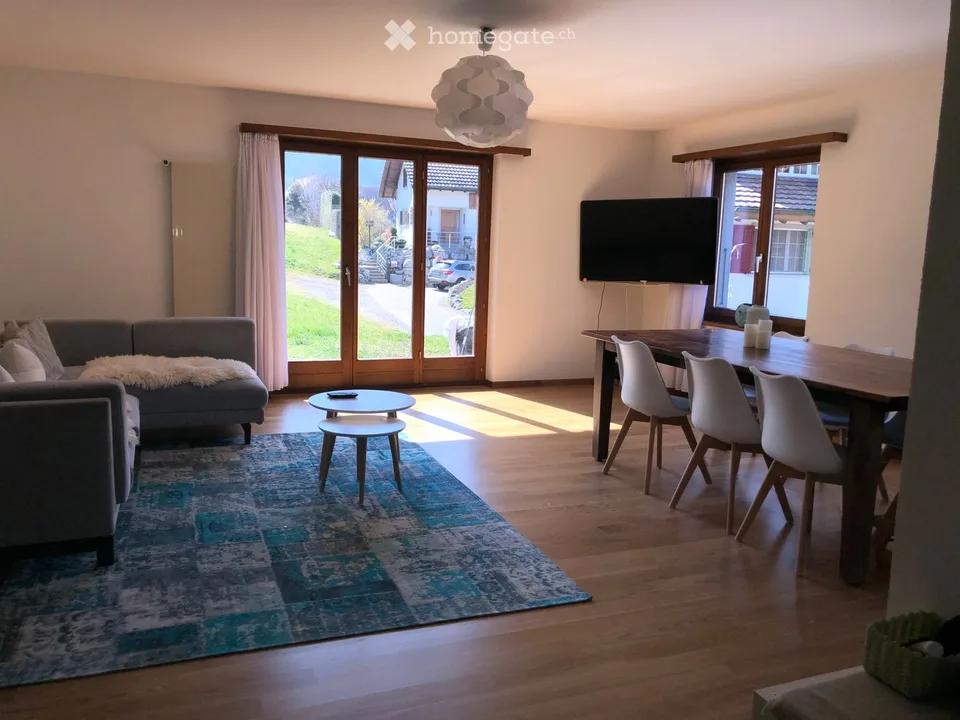 Einfamilienhaus mit 6 Zimmern – Foto 3 von 5