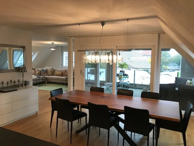Moderne Dachwohnung im Grünen ! – Foto 4 von 13