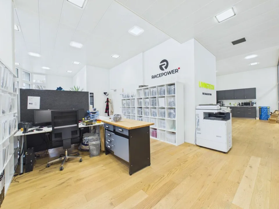 Modern Office Space at Berninaplatz – photo 4 of 12